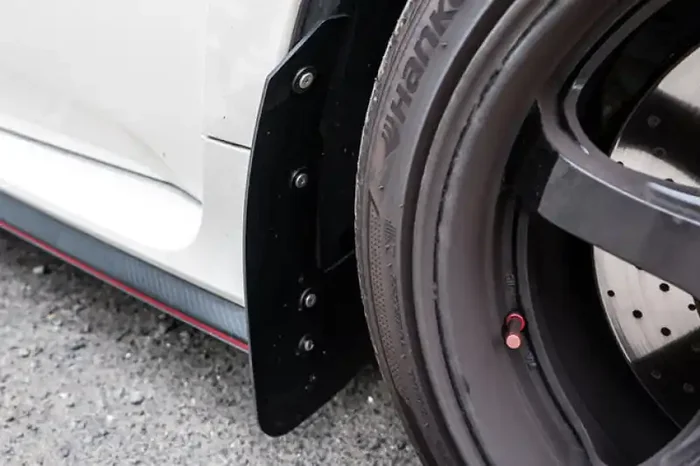 Rally Armor 17-18 Honda Civic Type R (Type R Only) UR Red Mud Flap w/ White Logo