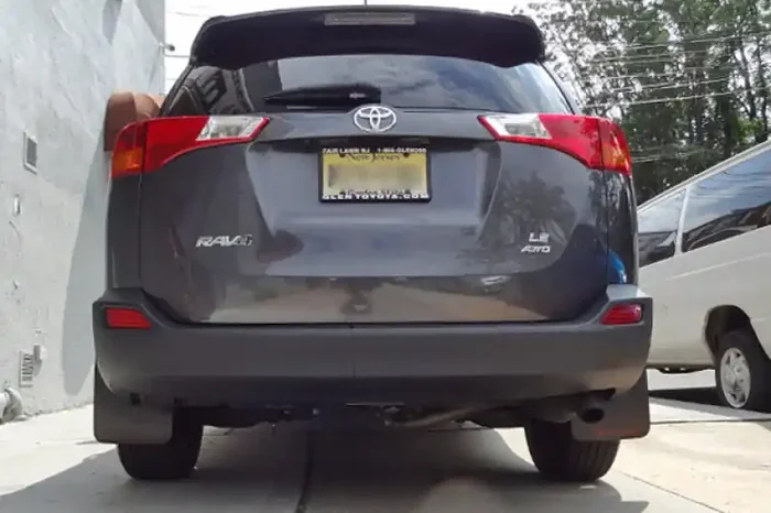 Rally Armor 2016-2017 Toyota Rav4 UR Black Mud Flap w/ Grey Logo